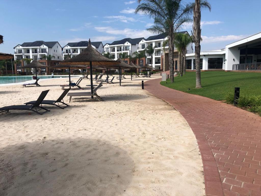 The Blyde Crystal Lagoon Riverwalk Estate Pretoria-Noord 外观 照片