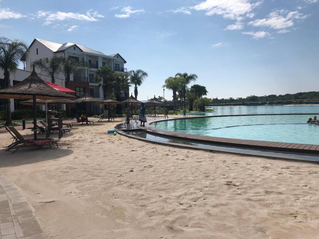 The Blyde Crystal Lagoon Riverwalk Estate Pretoria-Noord 外观 照片