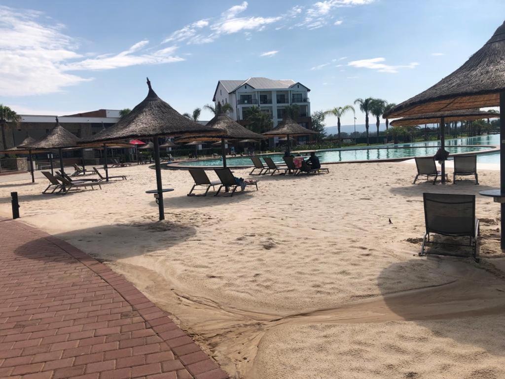The Blyde Crystal Lagoon Riverwalk Estate Pretoria-Noord 外观 照片